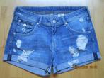 Short en jeans « H&M » Taille 36, Kleding | Dames, Spijkerbroeken en Jeans, H&M, Blauw, Ophalen of Verzenden, Zo goed als nieuw