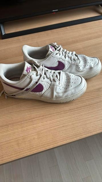 Nike Air Force 1 ‘07 Lakers Wit Paars Heren, Kleding | Heren, Ophalen of Verzenden, Zo goed als nieuw, Wit, Sneakers