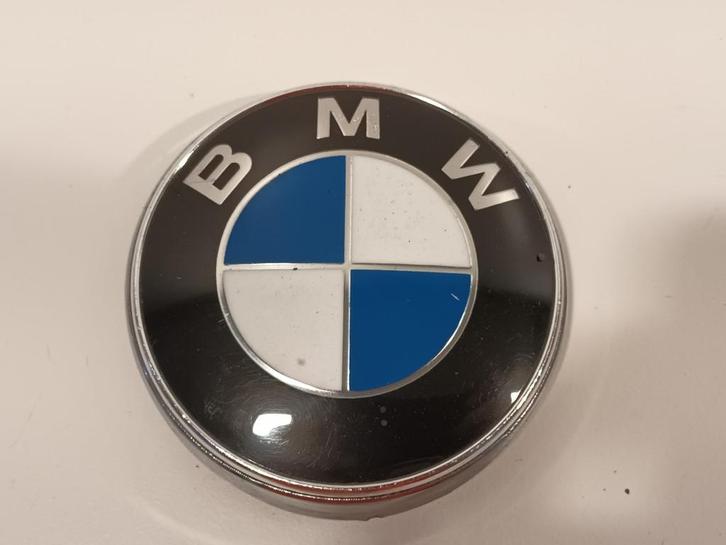EMBLEEM BMW 2500...3.2 (E9) (01-1969/04-1977) (00095808103), Auto-onderdelen, Overige Auto-onderdelen, BMW, Gebruikt