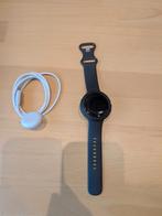 Google pixel watch 2 + spigen bescherm case, Ophalen of Verzenden, Zo goed als nieuw