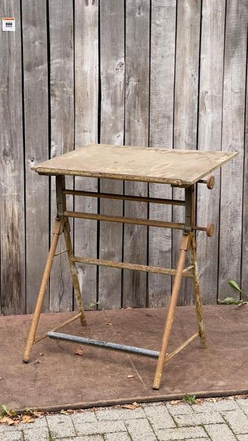 Vintage Tubax tekentafels | 10 op voorraad  beschikbaar voor biedingen