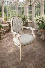 Elegante klassieke armstoel – Franse / Engelse stijl, Ophalen