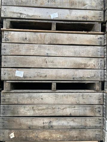 Houten fruitkisten, Ophalen