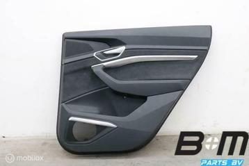 Deurpaneel rechtsachter Audi E-Tron 4KE867304D beschikbaar voor biedingen