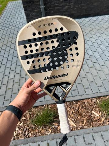 Bullpadel vertex woman 2025 beschikbaar voor biedingen