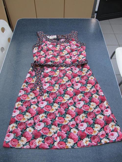 Jurk zomer vintage Modell 40 rood bloem, zonder mouw, Kleding | Dames, Jurken, Gedragen, Maat 38/40 (M), Rood, Ophalen of Verzenden