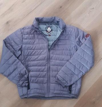 Winterjas  beschikbaar voor biedingen