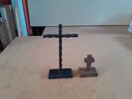 Croix en fer (fait main) hauteur 18 et 8 cm, Ophalen