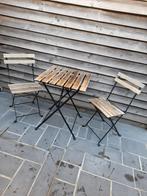 Table jardin et ses deux chaises, Jardin & Terrasse, Ensembles de jardin, Comme neuf, Enlèvement, Bois, Table d'appoint