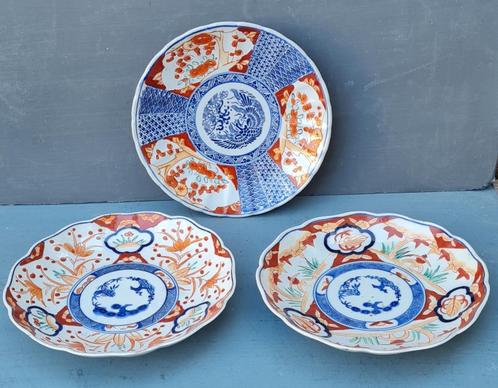 Lot van 3 IMARI borden, Antiek en Kunst, Antiek | Porselein, Ophalen of Verzenden