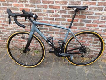 Trek Emonde ALR5 2023, 54cm, hydraulische schijfremmen, Fietsen en Brommers, Fietsen | Racefietsen, 28 inch, Heren, Aluminium
