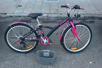 Batwin 24' Poply 500-fiets beschikbaar voor biedingen