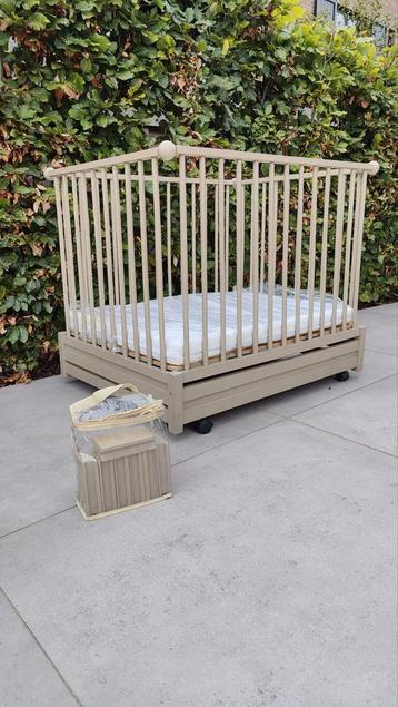 Babypark verstelbaar in hoogte beige beschikbaar voor biedingen