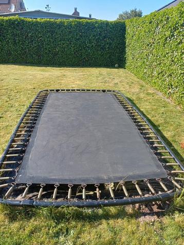 Trampoline, Ophalen, Gebruikt