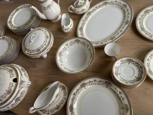 servies, Huis en Inrichting, Keuken | Servies, Zo goed als nieuw, Compleet servies, Overige stijlen, Porselein, Ophalen