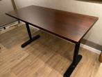 Bureau tafel 130x60, Ophalen of Verzenden, In hoogte verstelbaar, Gebruikt, Bureau