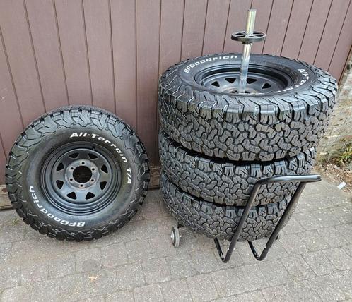 BF Goodrich All-Terrain T/A banden + stalen velgen + bandenr, Auto diversen, Autosport-onderdelen, Zo goed als nieuw, Ophalen