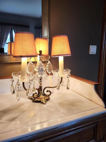 Lampadaire beschikbaar voor biedingen