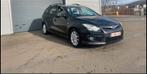 HYUNDAI i30 1,6 tdi Anne 2011 270000km, Auto's, Hyundai, Voorwielaandrijving, Euro 5, Zwart, Zwart