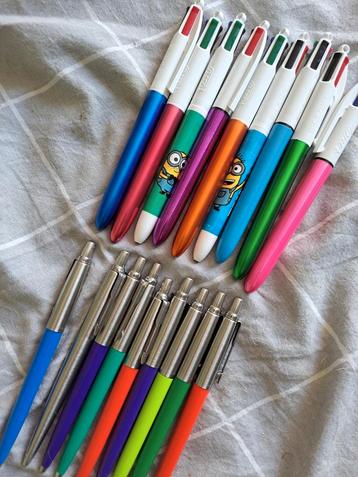 9 stylos Parker x 9 Bic (neufs)