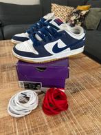 Nike SB Dunk Low, Kleding | Heren, Schoenen, Ophalen of Verzenden, Zo goed als nieuw, Blauw