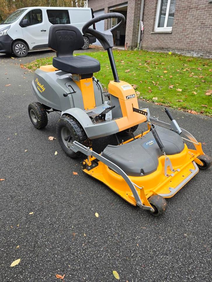 Zitmaaier stiga, Tuin en Terras, Zitmaaiers, Zo goed als nieuw, Minder dan 90 cm, Elektrische starter, Mulchfunctie, Ophalen