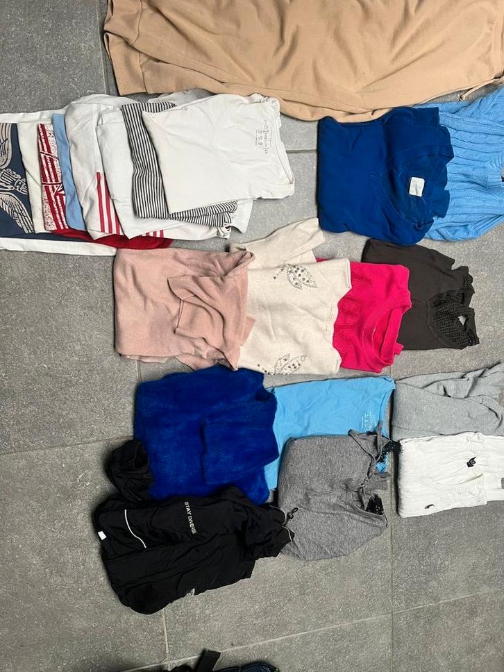 62 vêtements pour femmes (beaucoup de vêtements neufs), Vêtements | Femmes, Packs de vêtements pour femmes, Comme neuf, Taille 36 (S)
