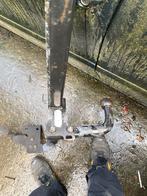 Bosal trekhaak mitsubishi, Enlèvement, Utilisé