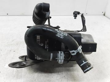 STANDKACHEL Volkswagen Tiguan (AD1) (5QF815005M) beschikbaar voor biedingen