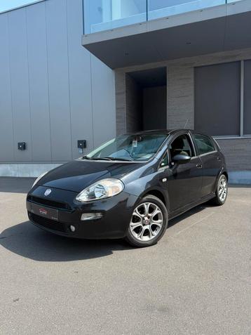 Fiat Punto/1,4i/119 000km/2015/55kw, Autos, Euro 5, Achat, Entreprise, Boîte manuelle