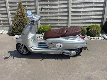 Peugeot Django 125 scooter, Enlèvement, Comme neuf, Essence