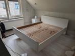 Bed en 2 lattenbodems, Huis en Inrichting, Slaapkamer | Bedden, Ophalen, Zo goed als nieuw, Beige