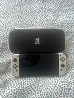 Nintendo switch & travel case, Ophalen, Zo goed als nieuw