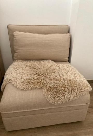 Zetel met opbergruimte – compact en comfortabel beschikbaar voor biedingen