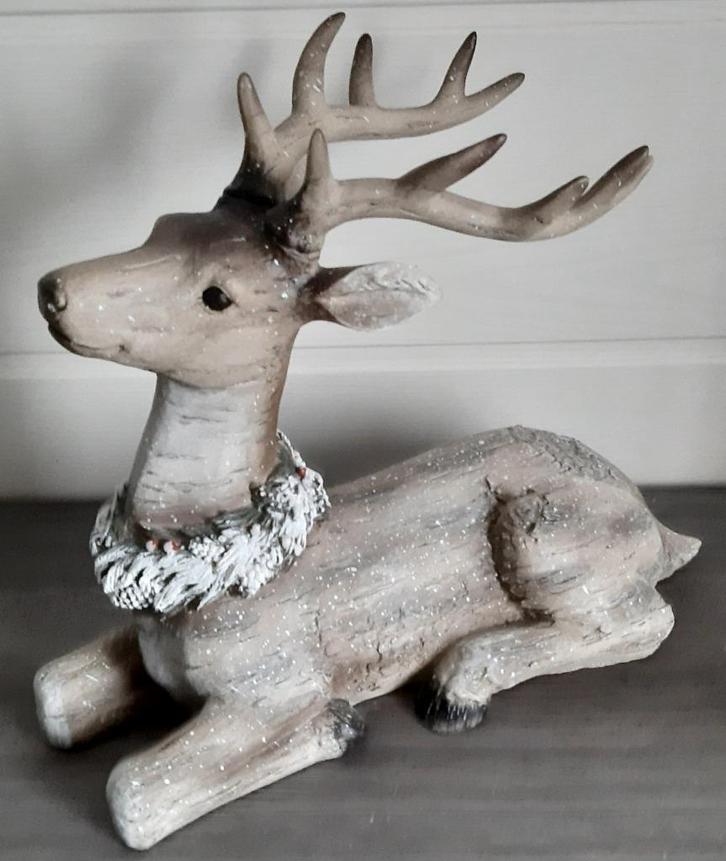 Kerstdecoratie : groot rendier met krans, Diversen, Kerst, Nieuw, Ophalen of Verzenden
