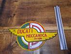 Ducati , meccanica wings gietijzeren wandbord 19cm, Nieuw, Ophalen of Verzenden