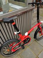 BTwin tilt vouwfiets met riemaandrijving, Fietsen en Brommers, Fietsen | Vouwfietsen, Ophalen, Zo goed als nieuw, Versnellingen