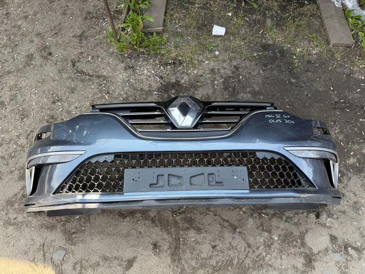 Voorbumper Renault Mégane IV GT-Line, Auto-onderdelen, Carrosserie, Bumper, Renault, Voor, Gebruikt, Ophalen of Verzenden