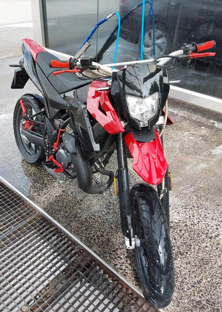 Generic trigger ksr 50, Fietsen en Brommers, Brommers | Overige merken, Zo goed als nieuw, Ophalen