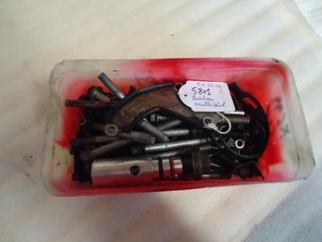 R6 1999 - 2002 Yamaha Bout Bout divers D1-11977 beschikbaar voor biedingen