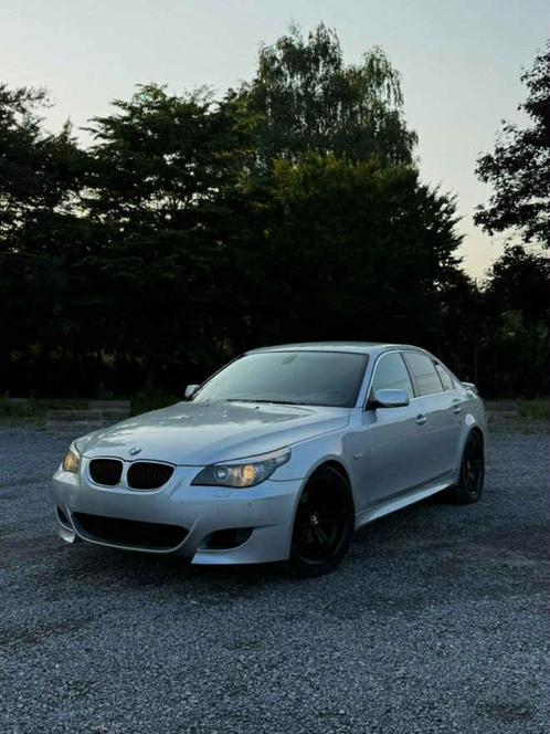BMW 520i PACK M Prête à immatriculer, Auto's, BMW, Particulier, 5 Reeks, Bluetooth, Radio, Benzine, Euro 4, Berline, 5 deurs, Automaat