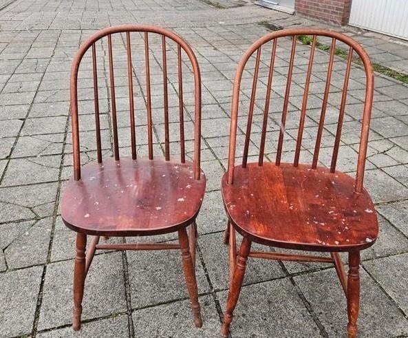 Ensemble de 2 chaises de salle à manger Windsor - 1960, Maison & Meubles, Chaises, Utilisé, Bois, Rouge, Enlèvement ou Envoi