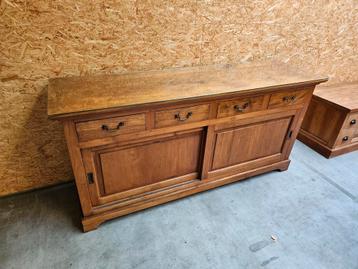 Massief teakhouten dressoir met glasplaat 189cm beschikbaar voor biedingen
