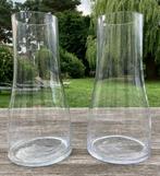 2 grote zware vazen gemaakt van dik glas, Ophalen, Glas