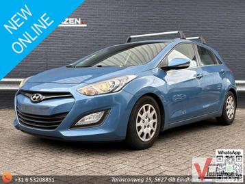 Hyundai i30 1.6 CRDi i-Motion | Airco | PDC | beschikbaar voor biedingen