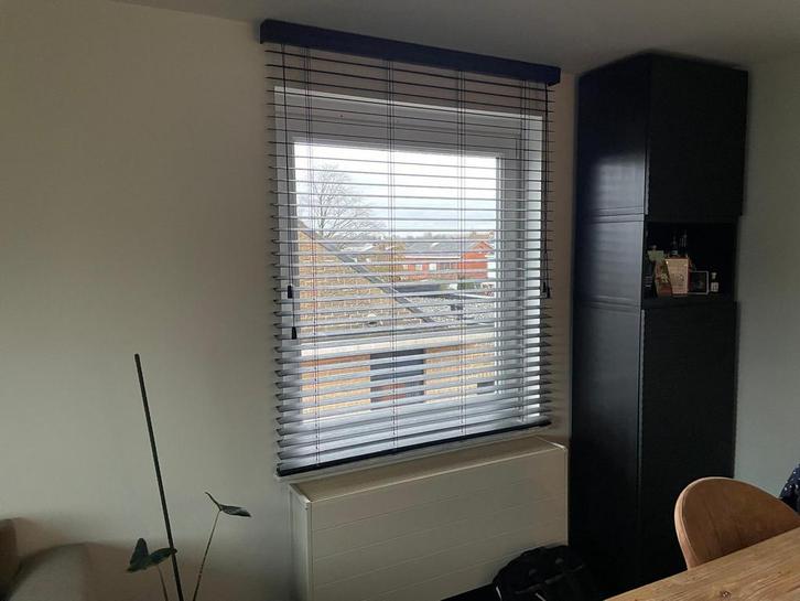 Jaloezieën 130cm breed, Huis en Inrichting, Stoffering | Gordijnen en Lamellen, Zo goed als nieuw, Zwart, Ophalen