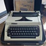 Erika 150 draagbare typemachine - jaren 70, Ophalen of Verzenden