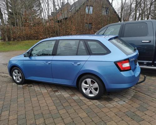 SKODA Fabia Break, Auto's, Skoda, Particulier, Fabia, Achteruitrijcamera, Boordcomputer, Elektrische ramen, Metaalkleur, Parkeercamera