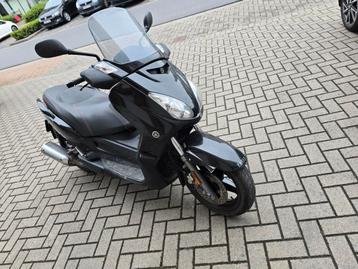 Yamaha x max 250 beschikbaar voor biedingen