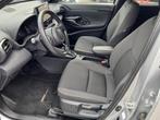 Toyota Yaris Cross 1.5 VVT-ie Hybrid Dynamic Plus 1.5 VVT-ie, Auto's, Toyota, Stof, Gebruikt, 750 kg, 116 pk